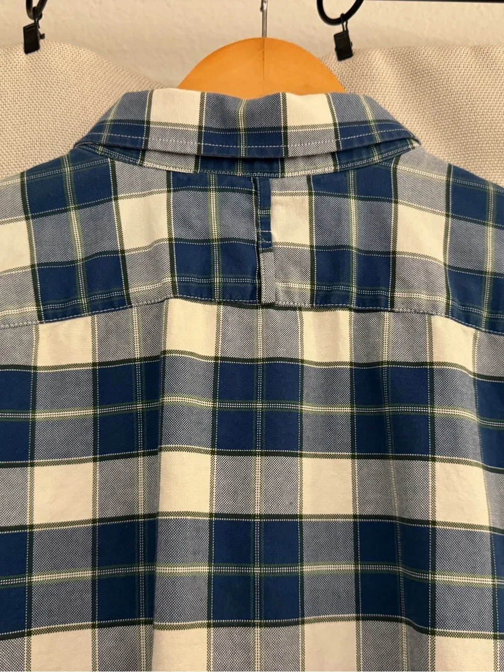 Men’s Banana Republic Blue and White Plaid Oxford Shirt Tailored Slim Fit